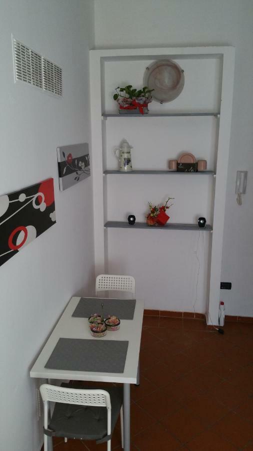 Il Nido Lägenhet Pontedera Exteriör bild