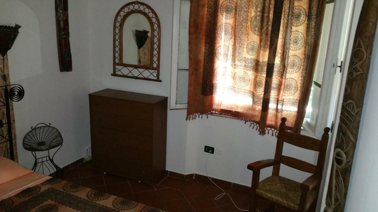 Il Nido Lägenhet Pontedera Exteriör bild